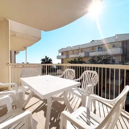 A 40 Mt Dal Mare, Vista Mare Rifa791 *