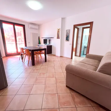 A 40 Mt Dal Mare, Vista Mare Rifa791 *